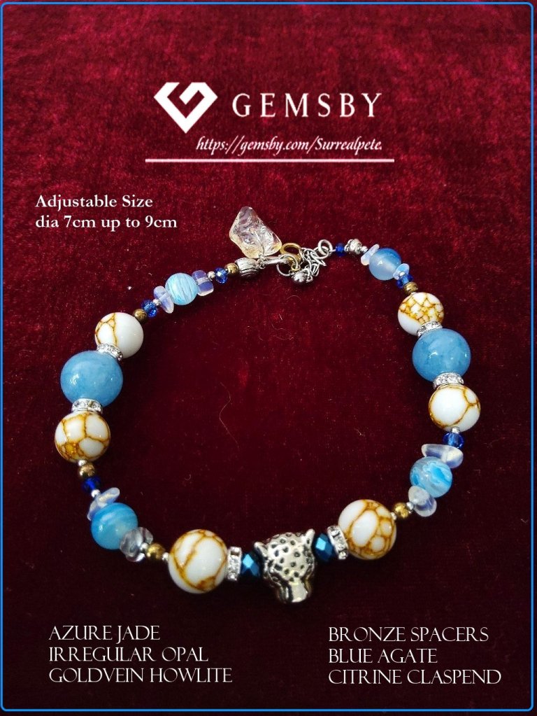 Semiprecious stones bracelet  by surrealpete